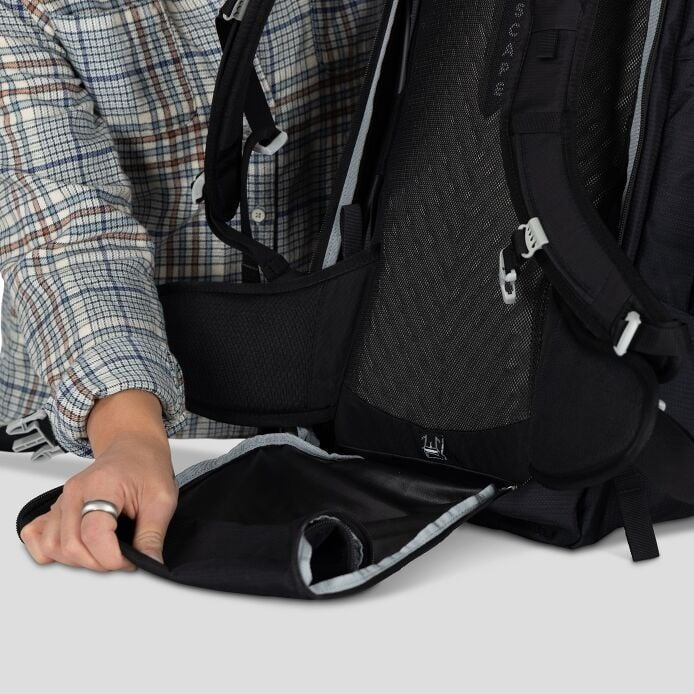Osprey Fairview 55 Travel Pack (Womens) - Image 10