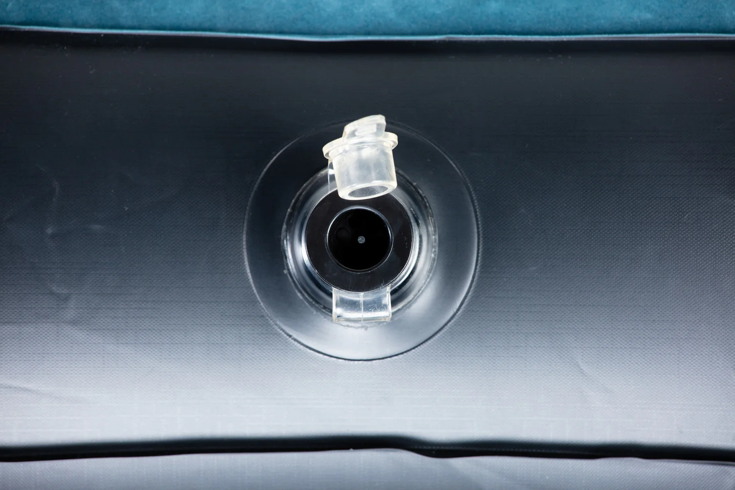 Oztrail Air Bed Queen - Image 7